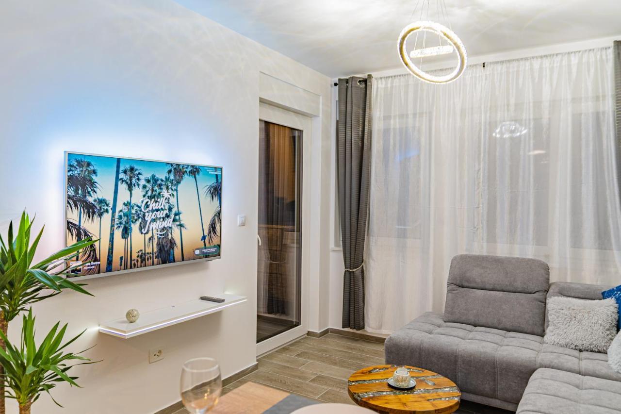 Apartments Repinc: Smart Luxury with Jacuzzi in Zagreb Exterior photo